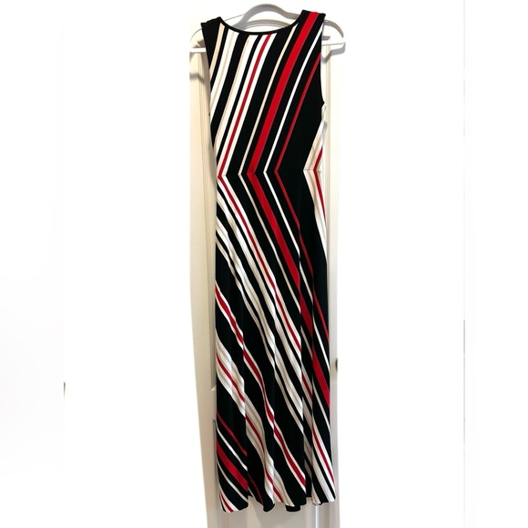 ❣️White House Black Market Black and Red Sleeveless Striped Wrap Maxi Dress - Picture 7 of 11